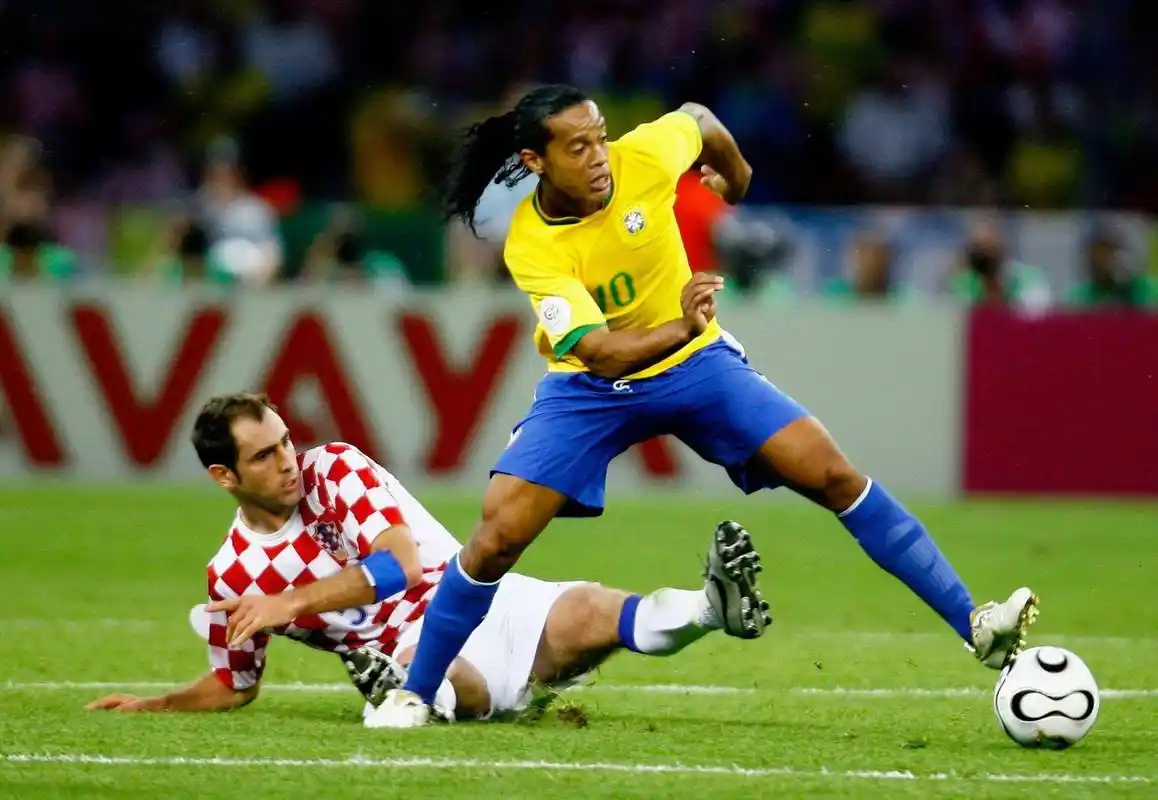 从保护后防 从保护后防