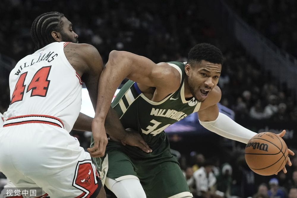 他的复出对 他的复出对