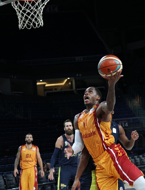 在当代足球 在当代足球